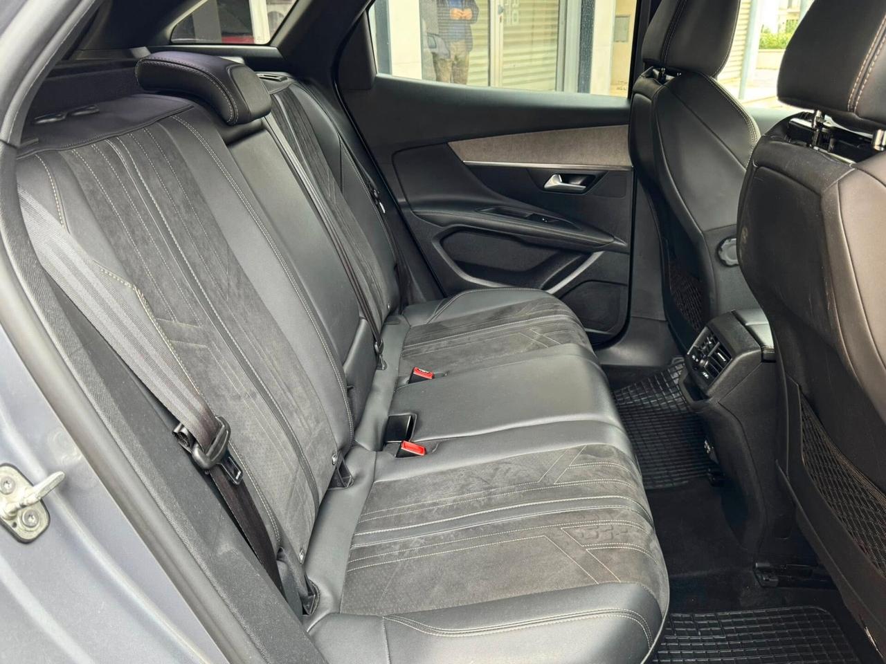 PEUGEOT 3008 1.5 HDI 130 CV. BI-COLORE GT-LINE FULL