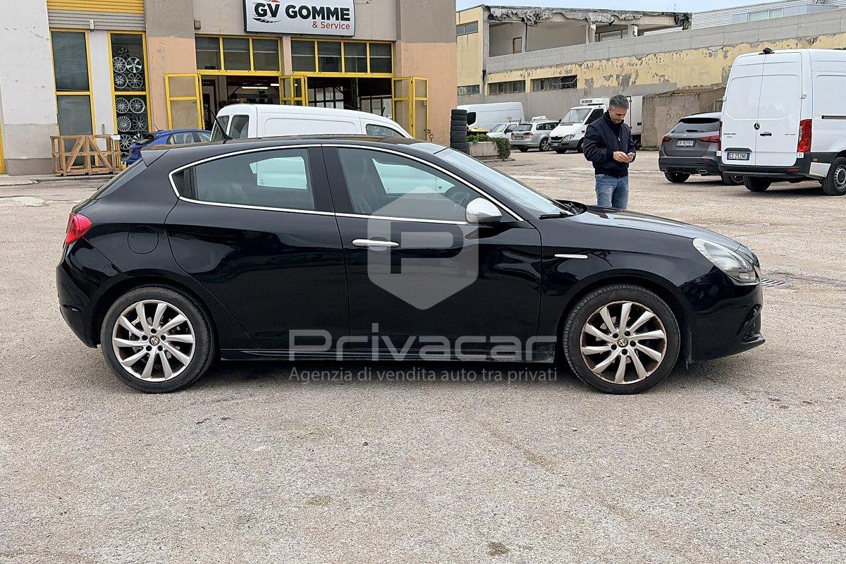 ALFA ROMEO Giulietta 1.6 JTDm-2 105 CV Distinctive