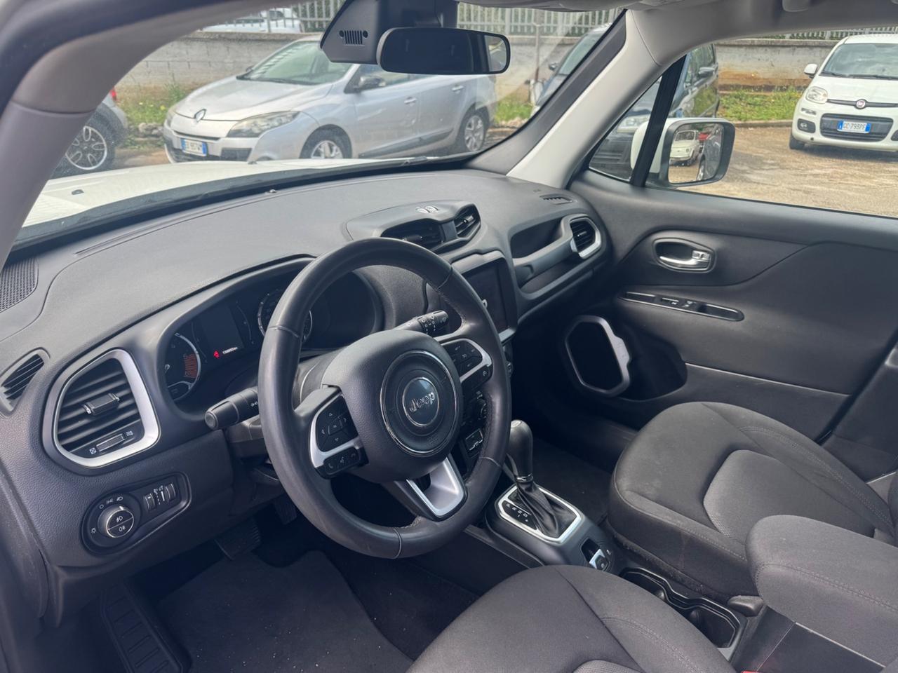 Jeep Renegade 1.6 Mjt DDCT 120 CV Business