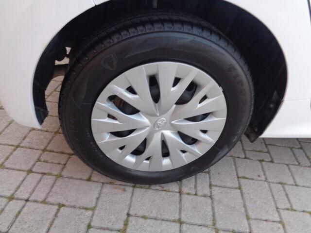 Toyota Yaris 1.0 5 porte Active NESSUN VINCOLO DI FINANZIAMENTO