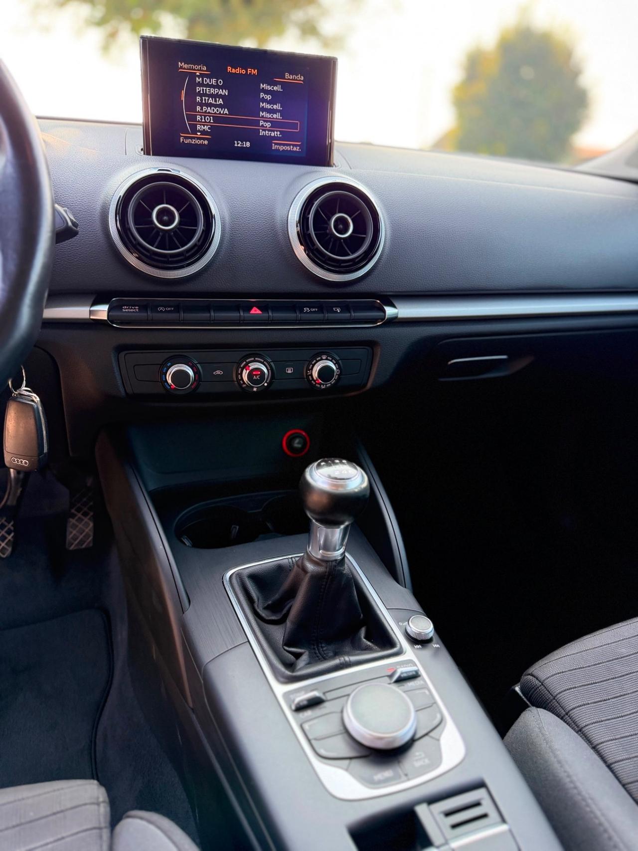 Audi A3 2.0 TDI 150 CV clean diesel Ambition
