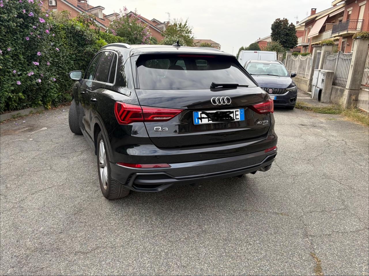 Audi Q3 40 TFSI quattro S tronic line edition