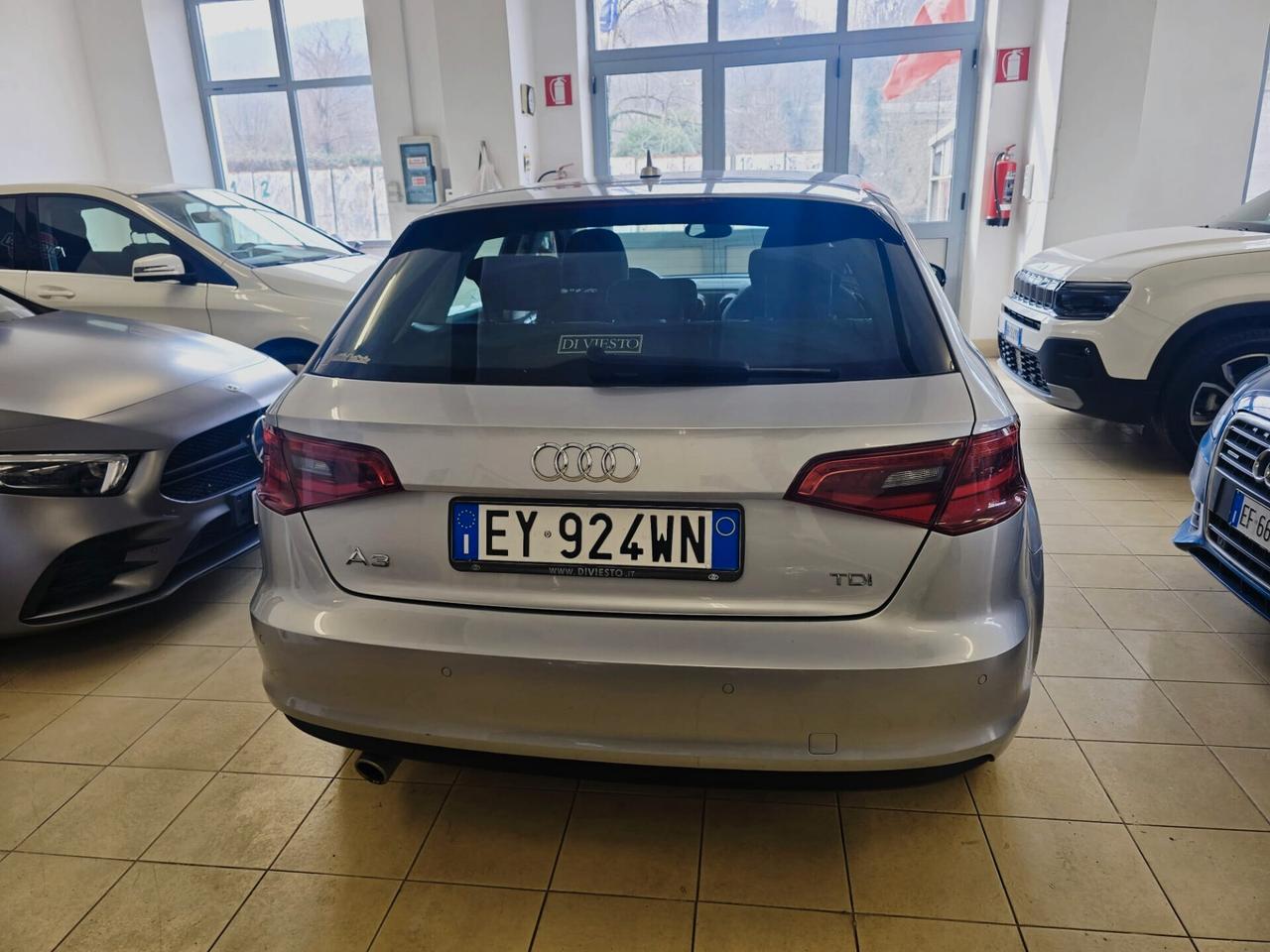 Audi A3 SPB 1.6 TDI S tronic 15'