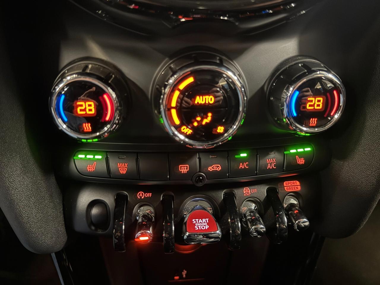 MINI One 5p 1.5 YOURS 102cv NEOPATENTATI - PELLE/STOFFA