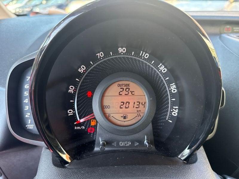 Toyota Aygo Aygo 5p 1.0 x-fun 72cv