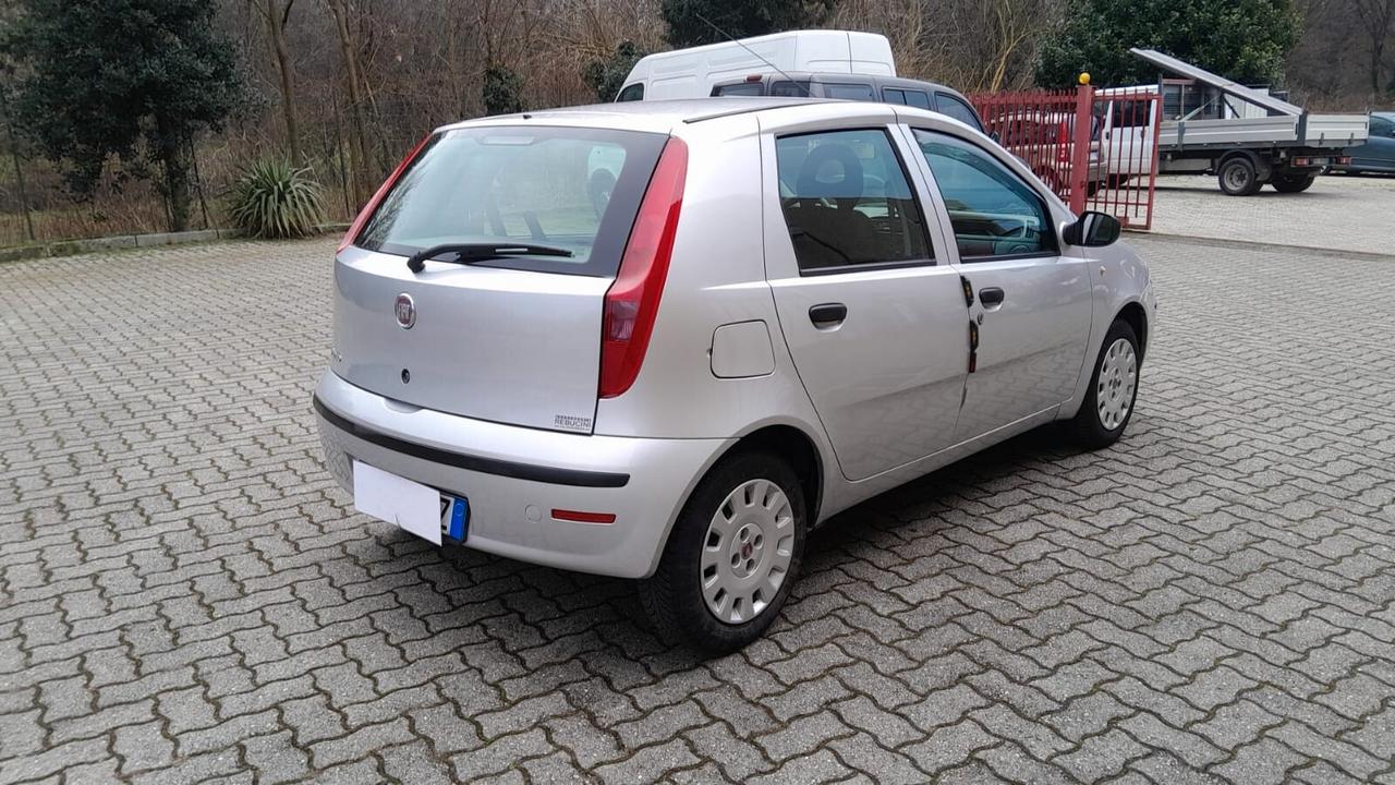 FIAT PUNTO DIESEL 1.3 KM 90000