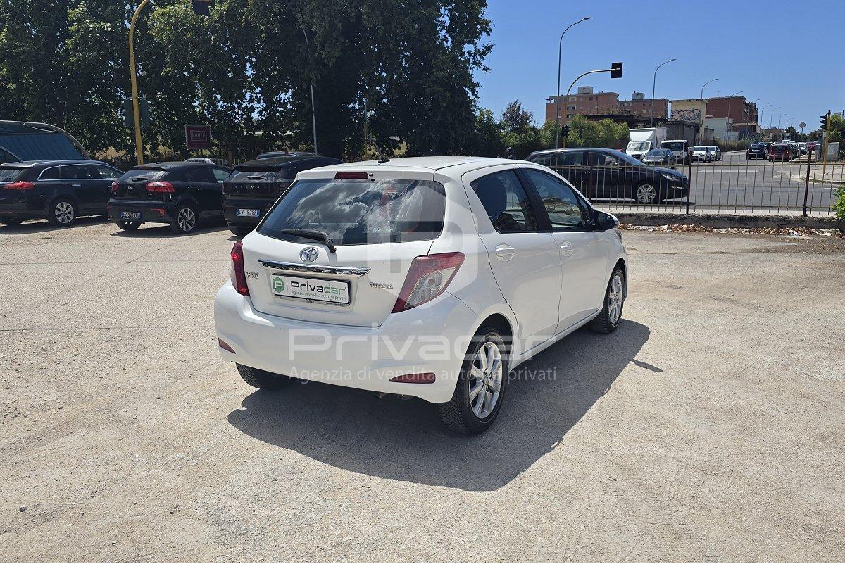 TOYOTA Yaris 1.0 5 porte