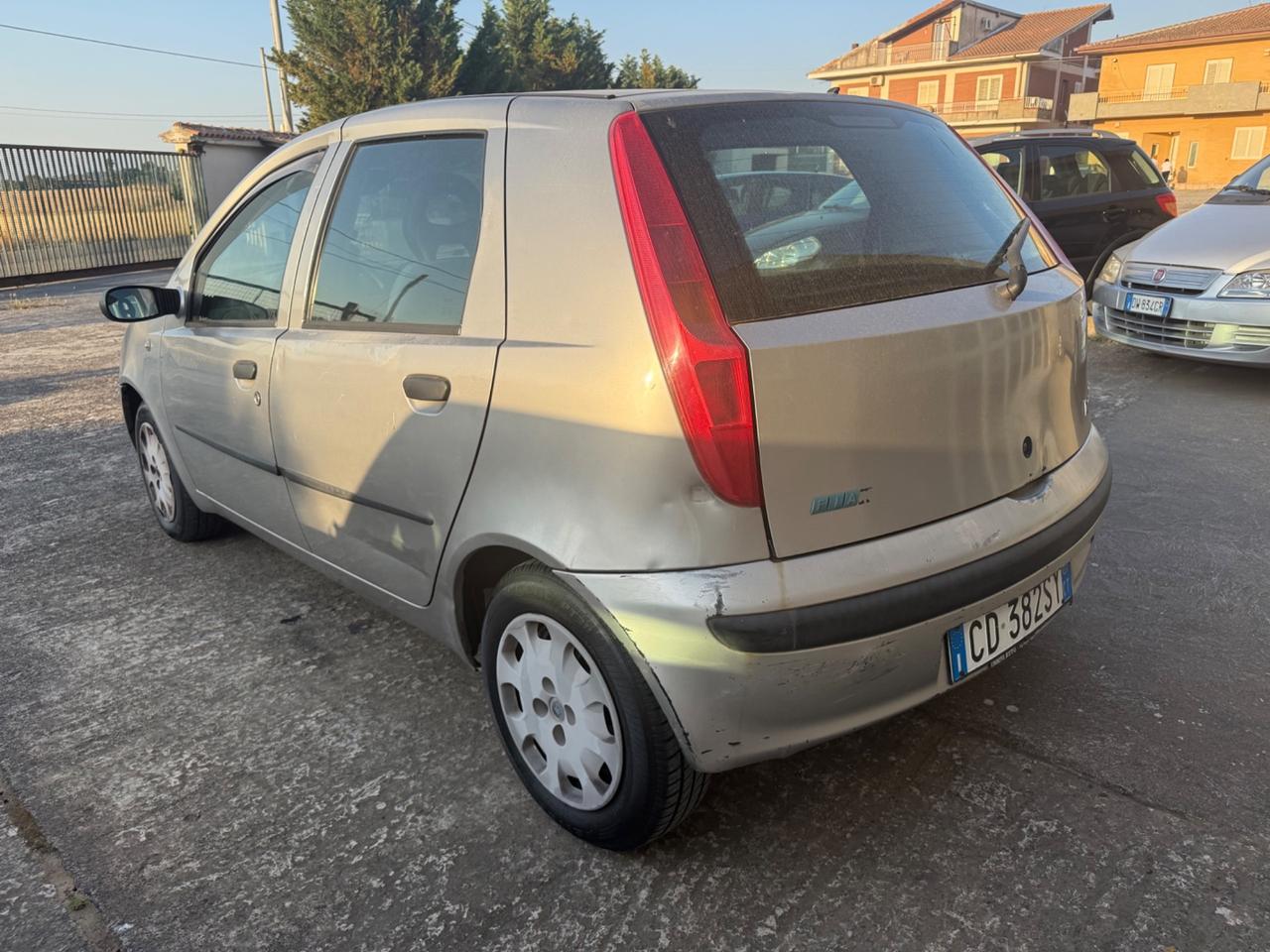 Fiat Punto 1.2i cat 5 porte EL