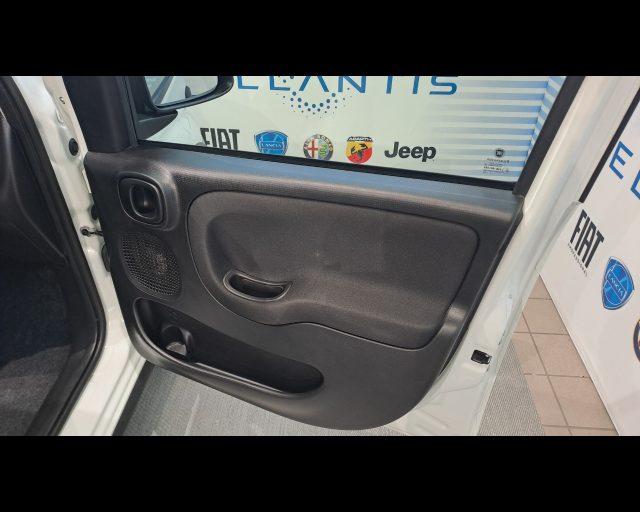 FIAT New Panda 1.0 firefly hybrid s&s 70cv 5p.ti