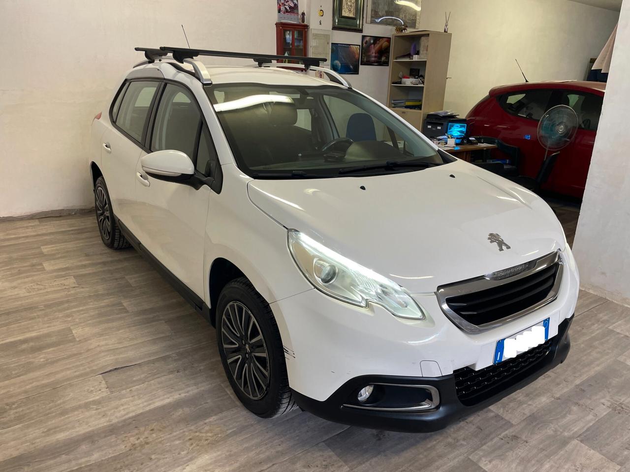 Peugeot 2008 1.2 82 CV PureTech Allure Full Neopatentati