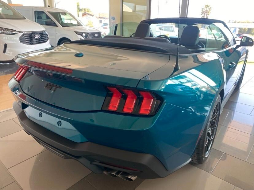 Ford Mustang Convertible 5.0 V8 aut. GT