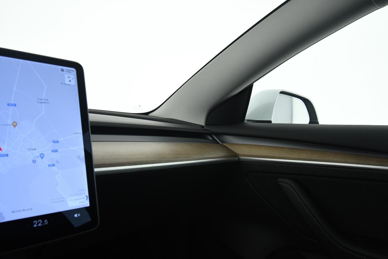 TESLA Model 3 Long Range Dual Motor awd PILOTA AUTOMATCO+PELLE+C18"
