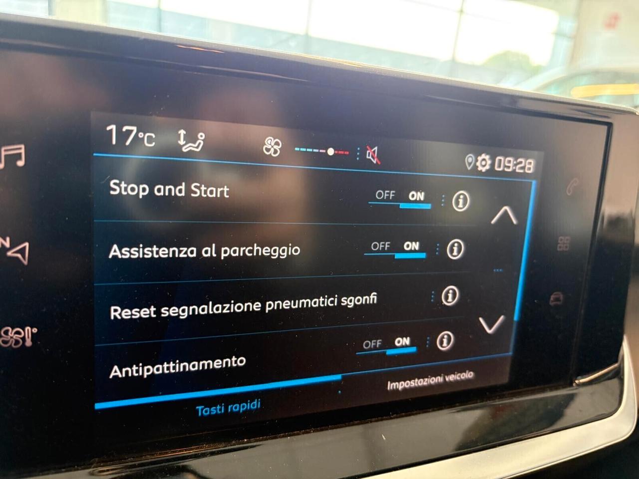 Peugeot 208 ACTIVE PACK PureTech 75 5 porte SPOTICAR