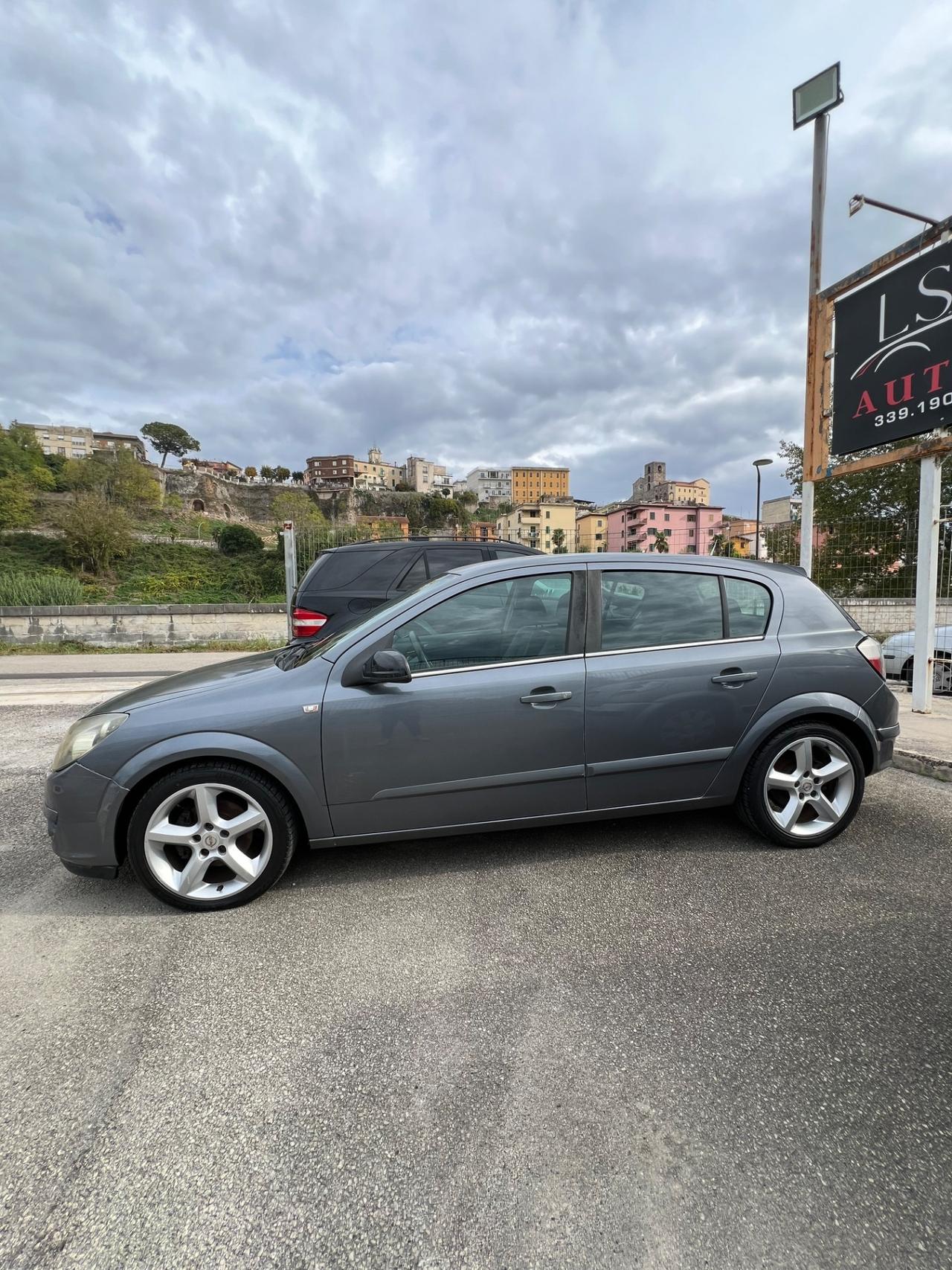 Opel Astra 1.7 CDTI 101CV 5 porte Cosmo