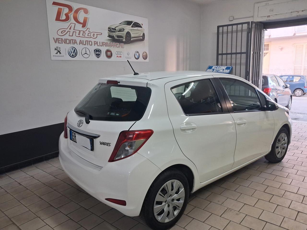 Toyota Yaris 1.0 benzina unico prop 2013