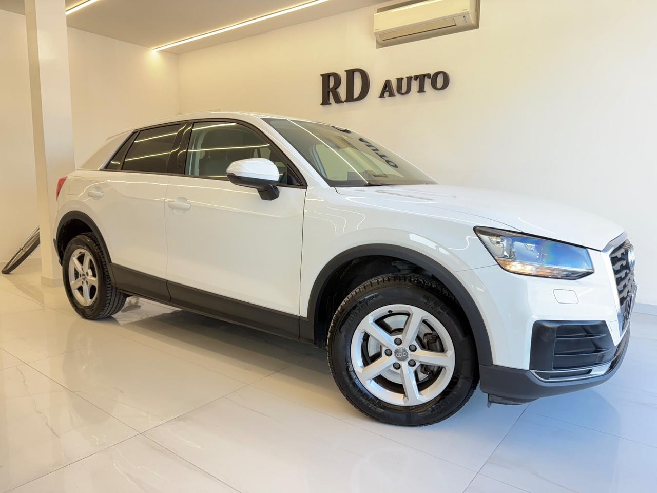 Audi Q2 1.6 tdi Sport 116cv okneopatentati 1 propretario