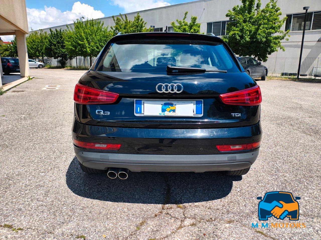 Audi Q3 2.0 tdi Business 120cv
