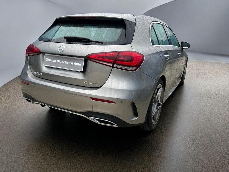 Mercedes-Benz Classe A A 250 Automatic 4Matic Premium