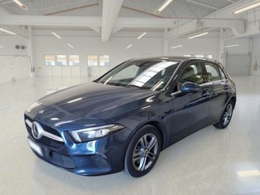 MERCEDES-BENZ A 250 e EQ-POWER Auto Business Extra 5 PORTE