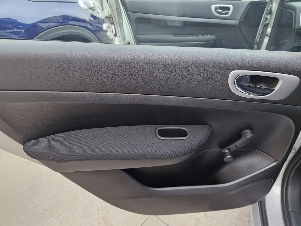 PEUGEOT 307 1.4 BENZINA 16V 88CV