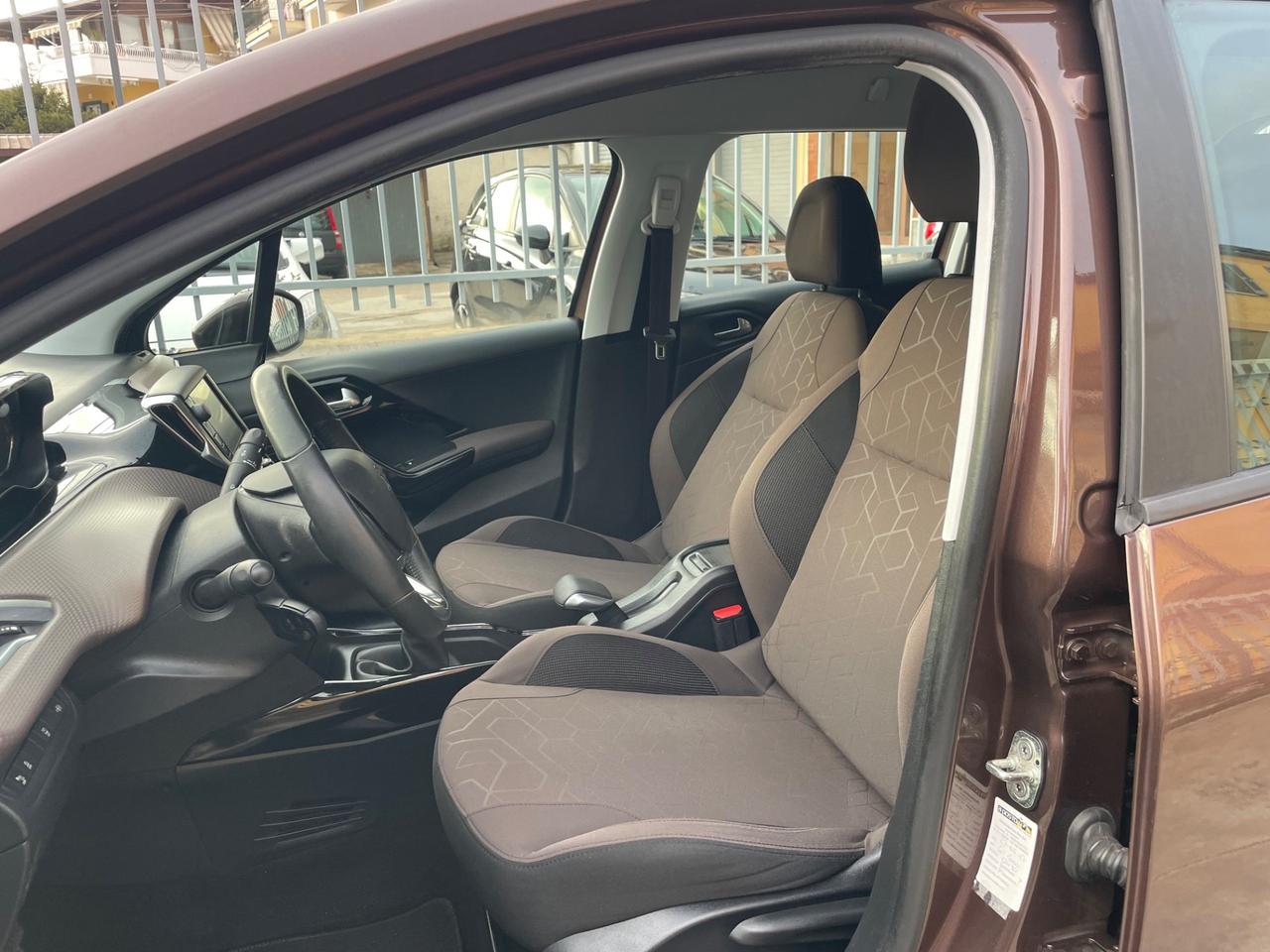 Peugeot 2008 1.4 HDi 68CV Active