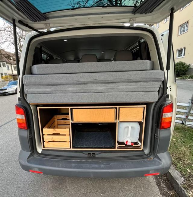 VOLKSWAGEN Caravelle T5 2.5 tdi 131cv 9Posti Klima Letto Portabici
