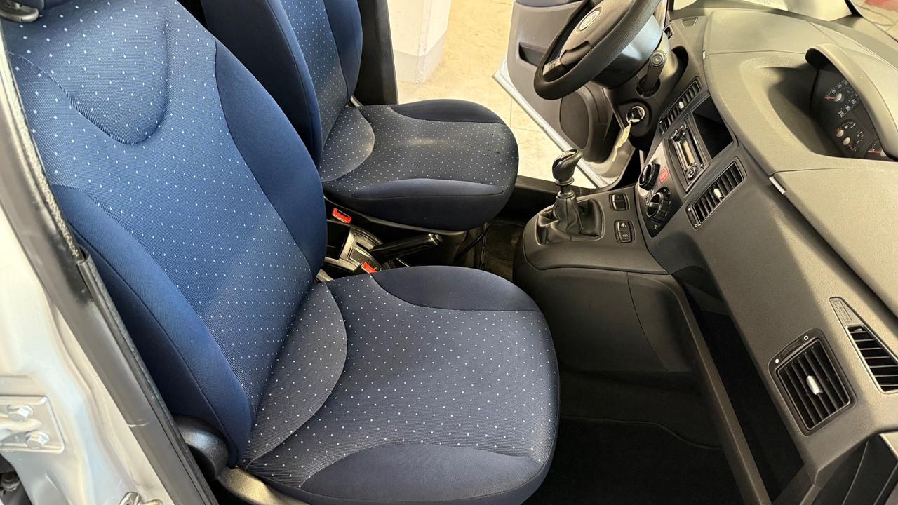 Fiat Idea 1.4 16V S&S Emotion