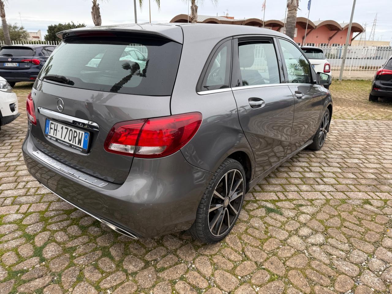 Mercedes-benz B 180 d Automatic Premium