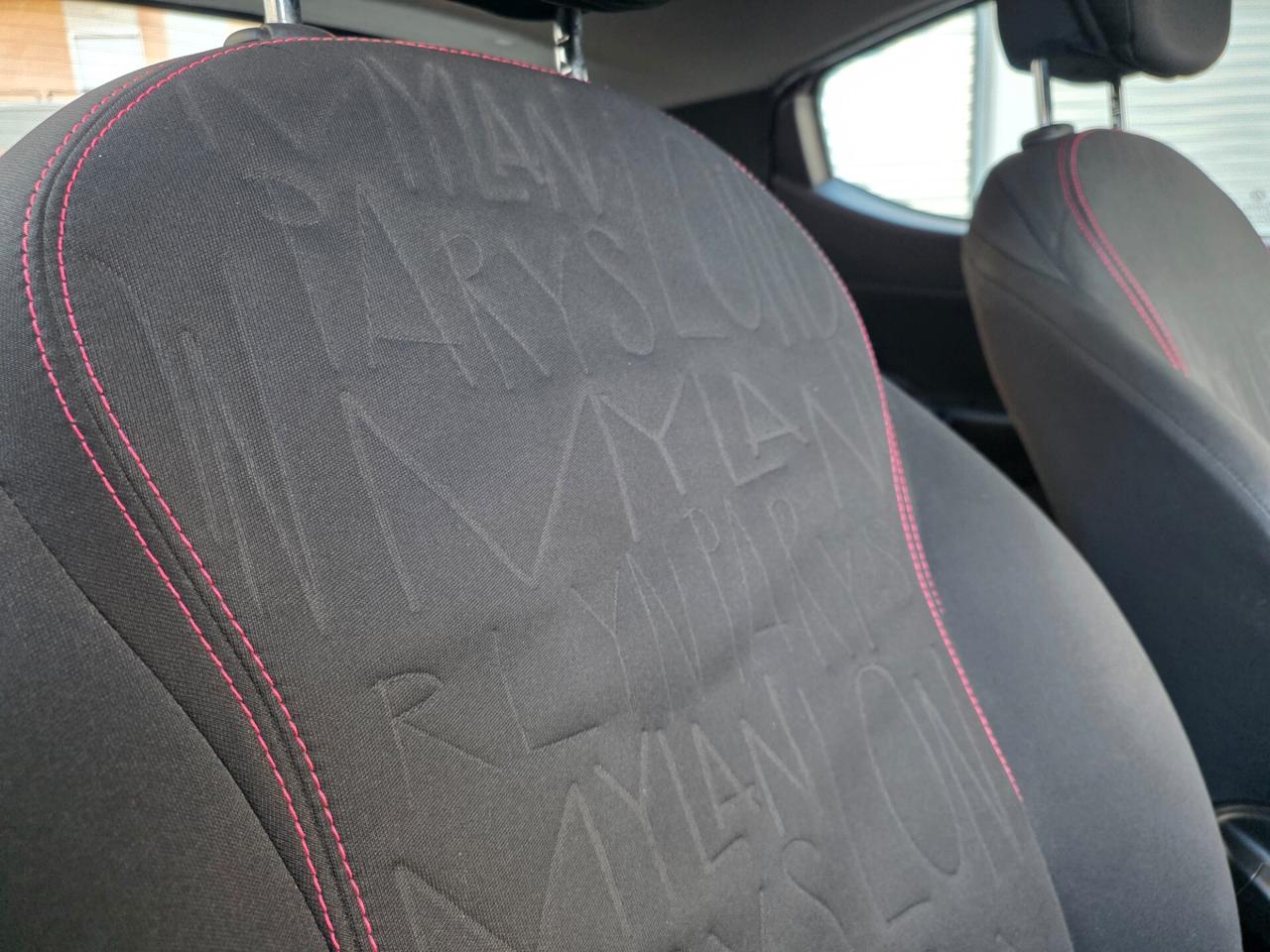 Lancia Ypsilon 0.9 TwinAir 85 CV 5 porte Metano Ecochic Elefantino