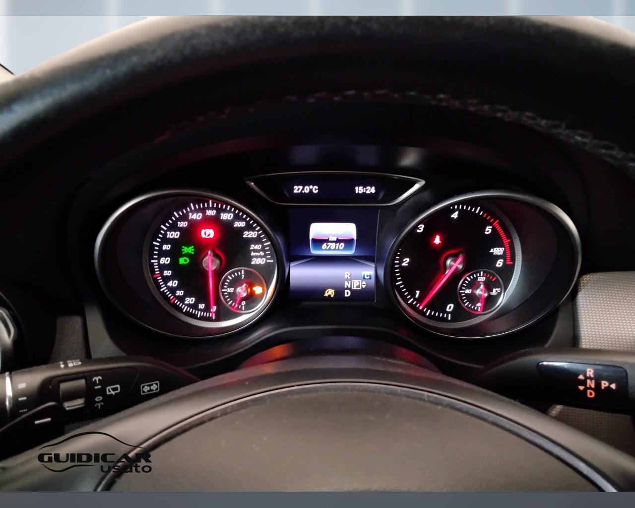 Mercedes-Benz GLA-X156 2017 - GLA 200 d Sport auto