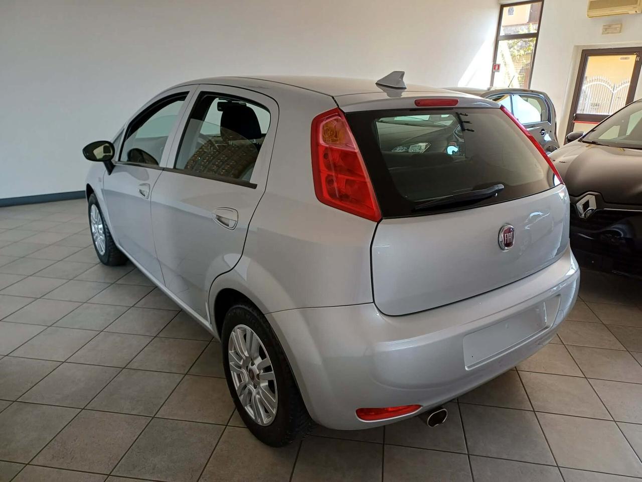 Fiat Punto 1.2 8V 5 porte Lounge GPL