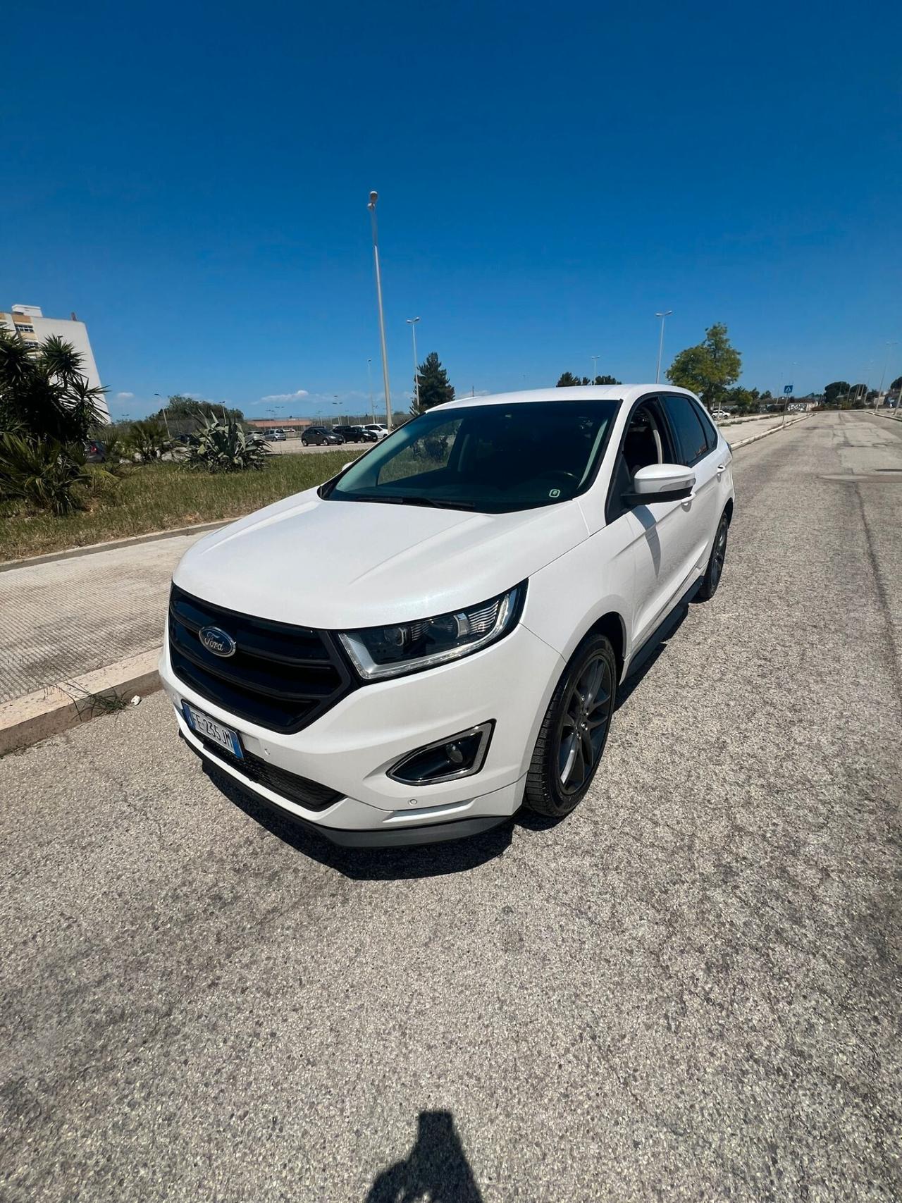 Ford Edge 2.0 TDCI 210 CV AWD Powershift Sport