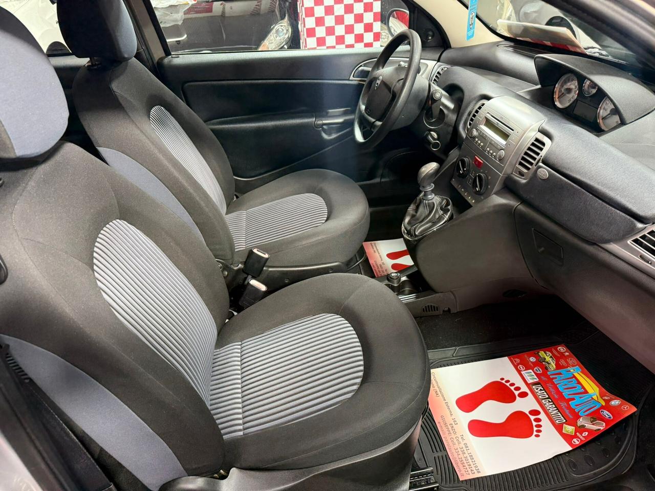 Lancia Ypsilon 1.2 60cv Oro - 2009