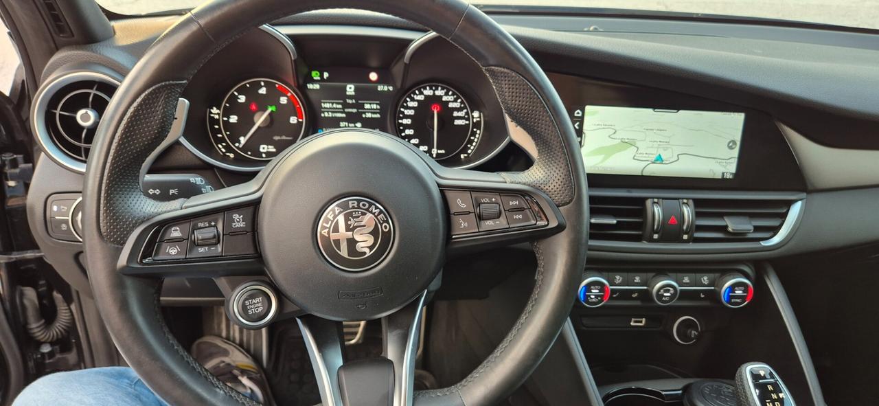 Alfa Romeo Giulia 2.2 TDi 210 CV AT8 AWD Q4 Veloce