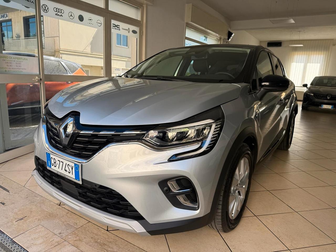 Renault Captur TCe 100 CV Intens