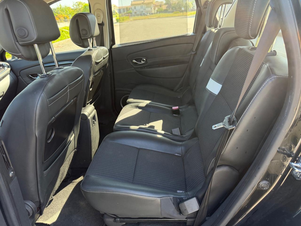 Renault Scenic Scénic X-Mod 1.5 dCi 110CV