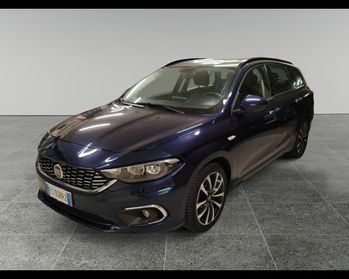 FIAT Tipo (2015-->) - Tipo 1.6 Mjt S&S SW Lounge