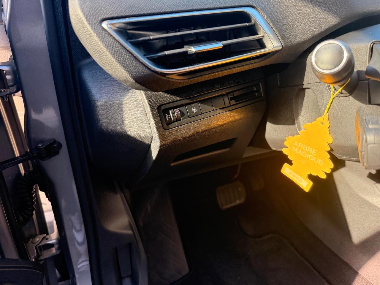 Peugeot 3008 BlueHDi 130 S&S Allure