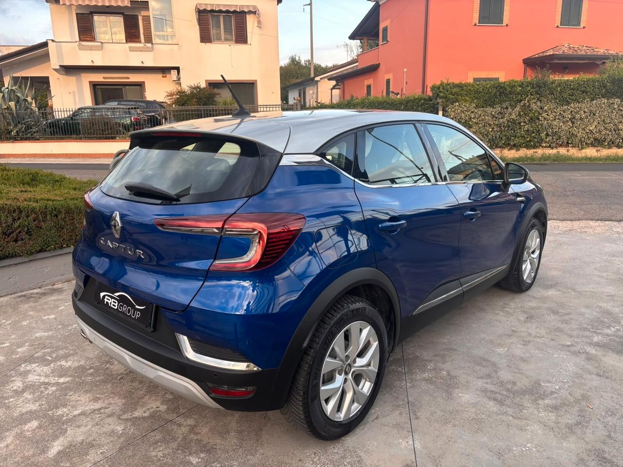 Renault Captur TCe 100 CV GPL Intens