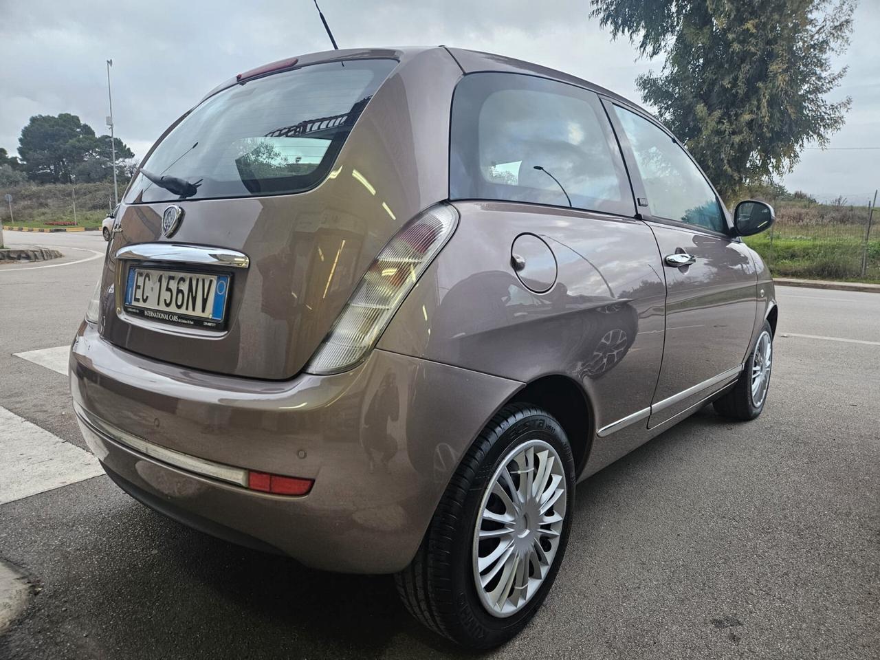 Lancia Ypsilon 1.2 69cv Diva