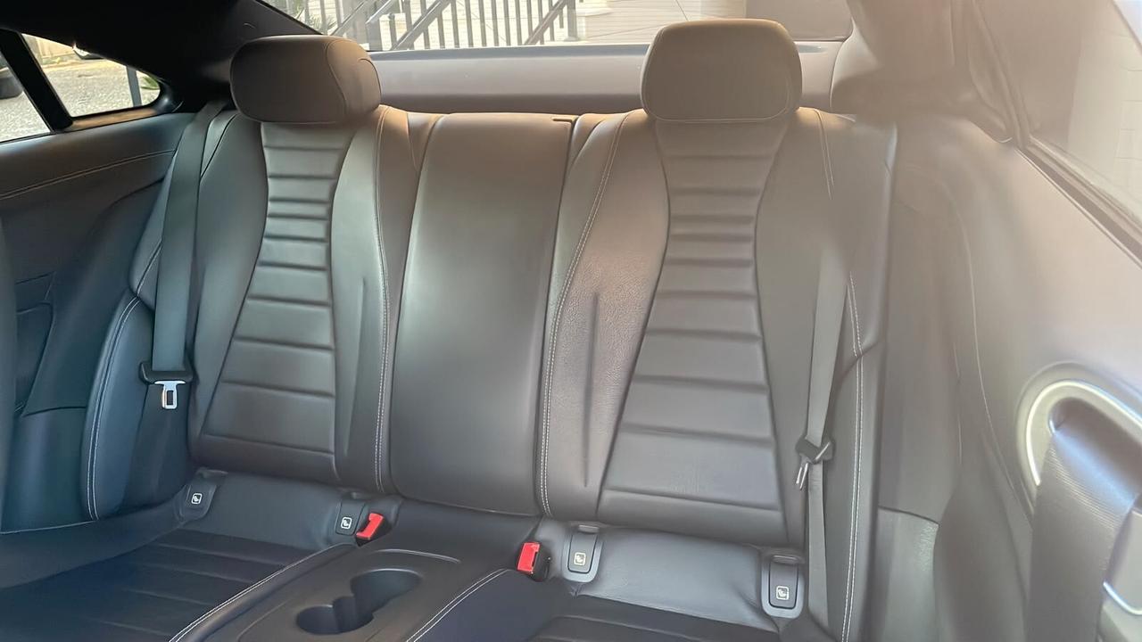 Mercedes-benz E 220 d 4Matic Auto Business Sport