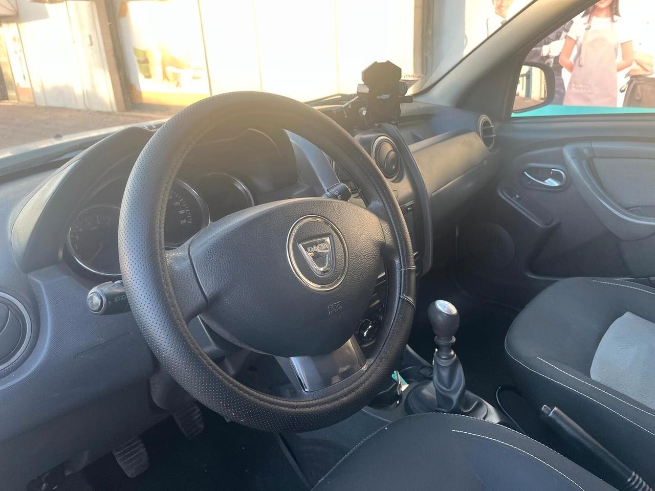 Dacia Duster 1.461 109CV 4x2 Serie Speciale Lauréate Family