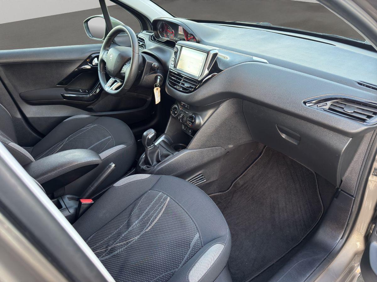 PEUGEOT - 208 - 1.4 HDi 68 CV 5p. Allure