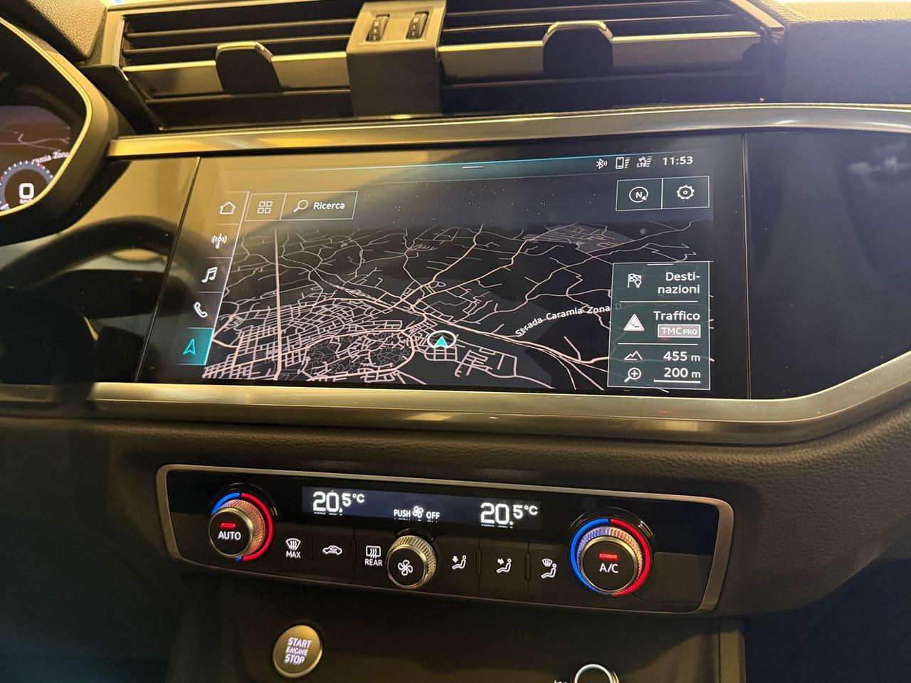 Audi Q3 Business 1.5 35 TFSI #9296