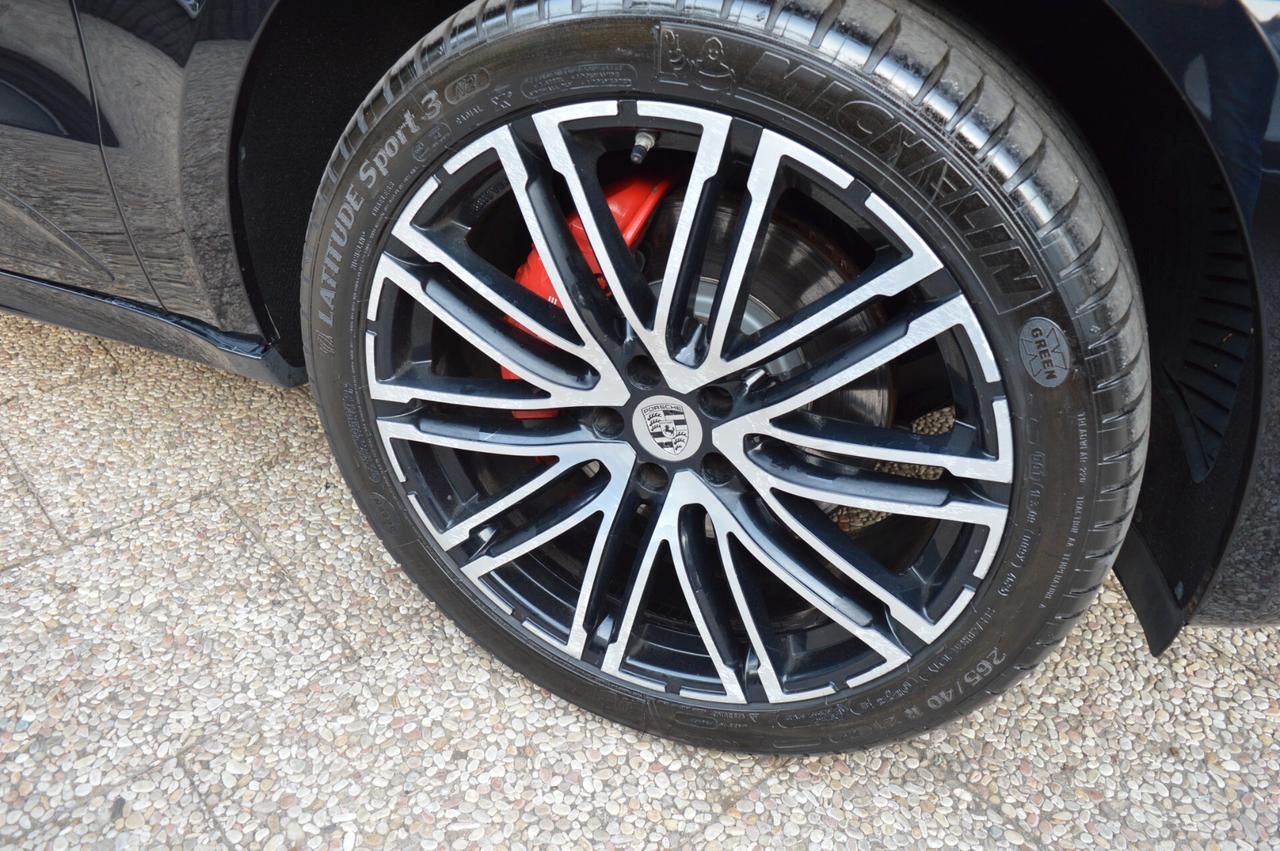 Porsche Macan 3.6 Turbo