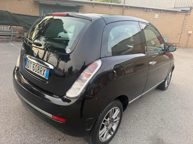 LANCIA Ypsilon 1.2 Versus senza nessun lavoro da fare