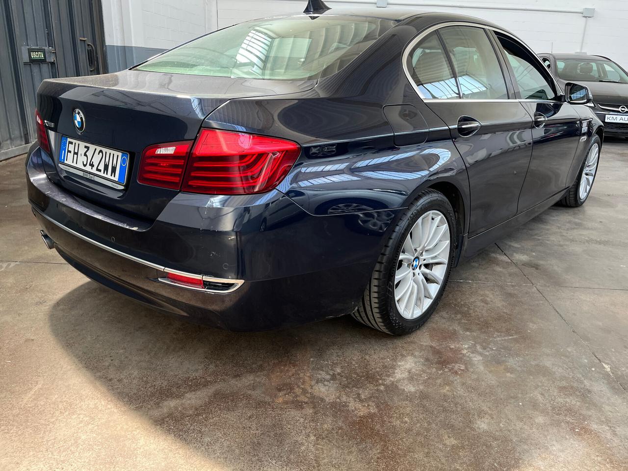 Bmw 520 520d xDrive Luxury