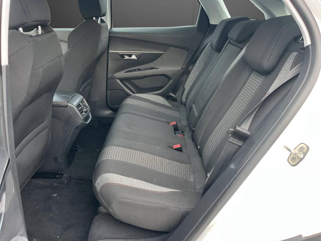 Peugeot 3008 1.6 bluehdi Business s&s 120cv eat6
