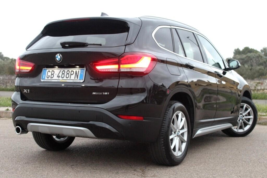 BMW X1 benzina X-Line *Luci Ambiente *Pelle