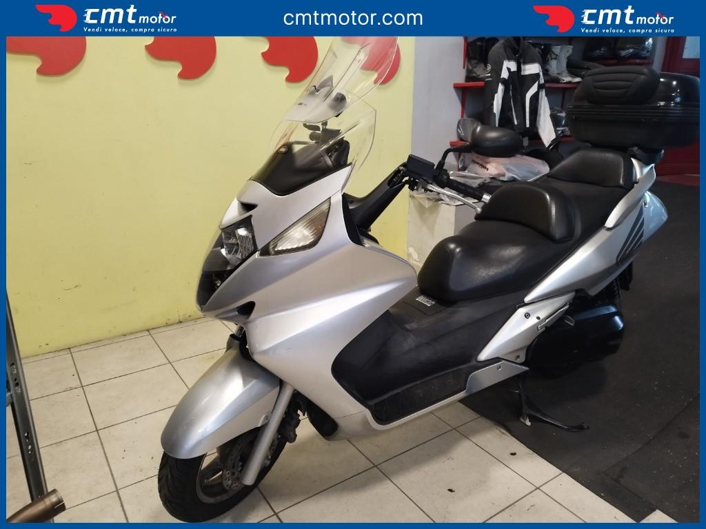Honda Silver Wing 600 - 2004